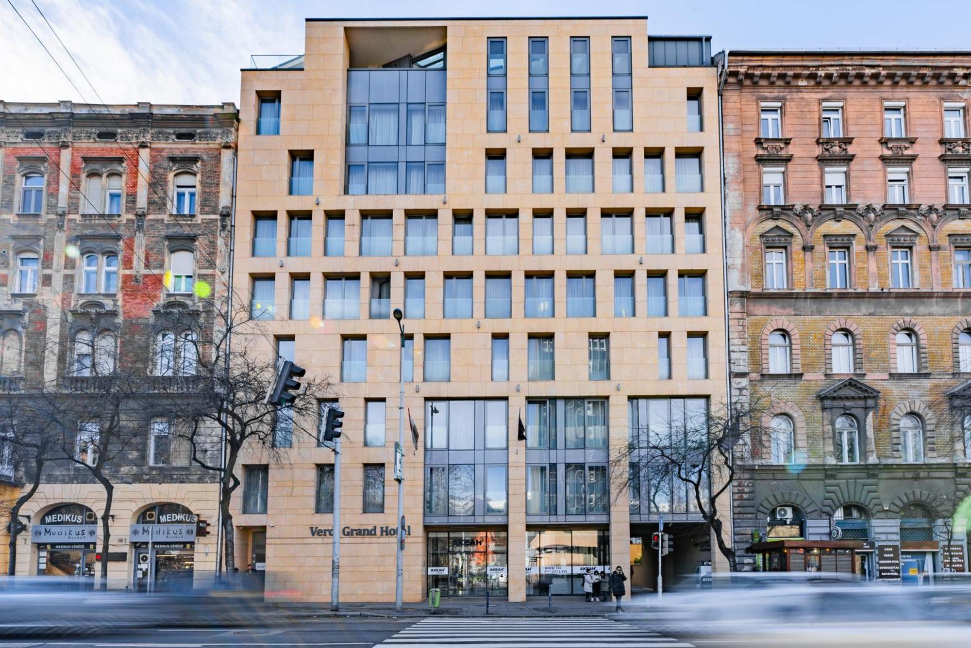 Verdi Grand Hotel Budapest Exterior foto